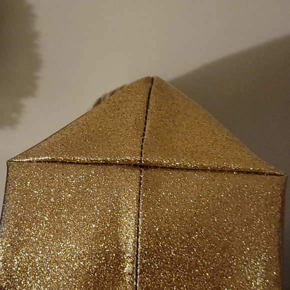 COPY - Kate spade ♠️ glitter gold tote bag !🥰😚💃 - Picture 11 of 11